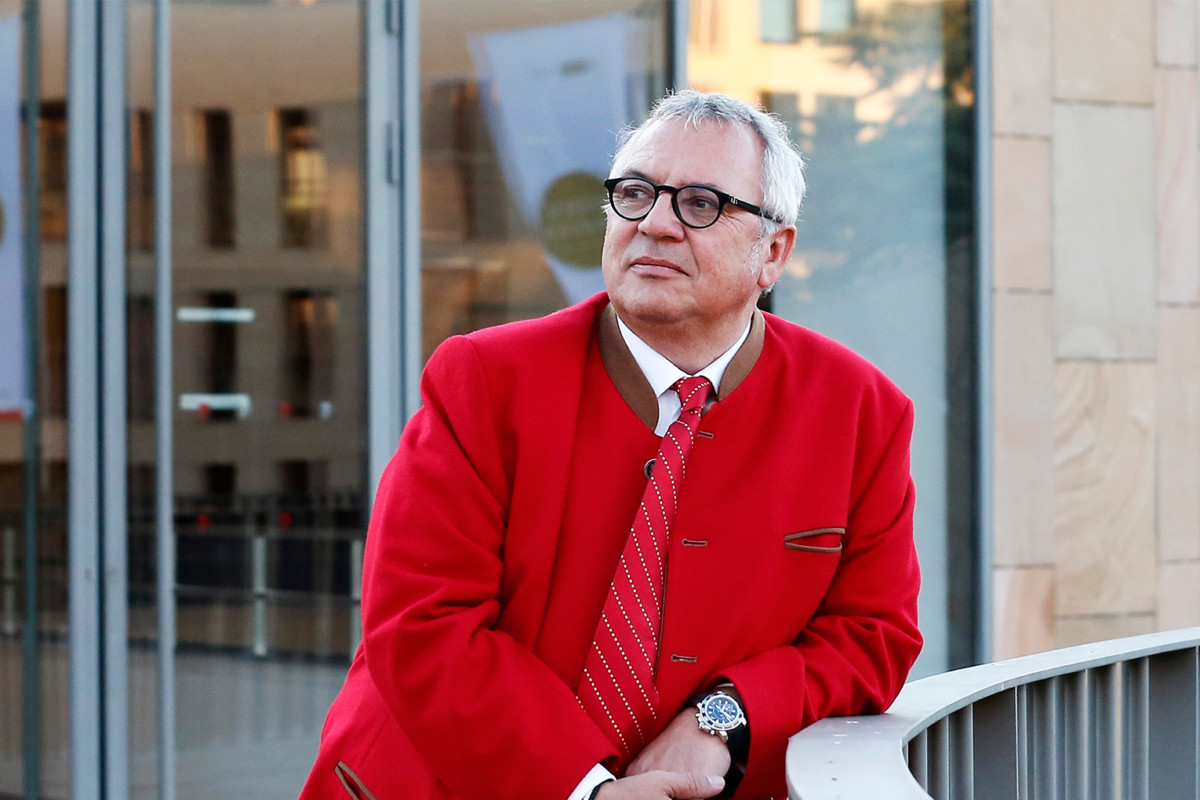 Dominique BLUZET, l’homme qui réinventa le spectacle vivant Toutma