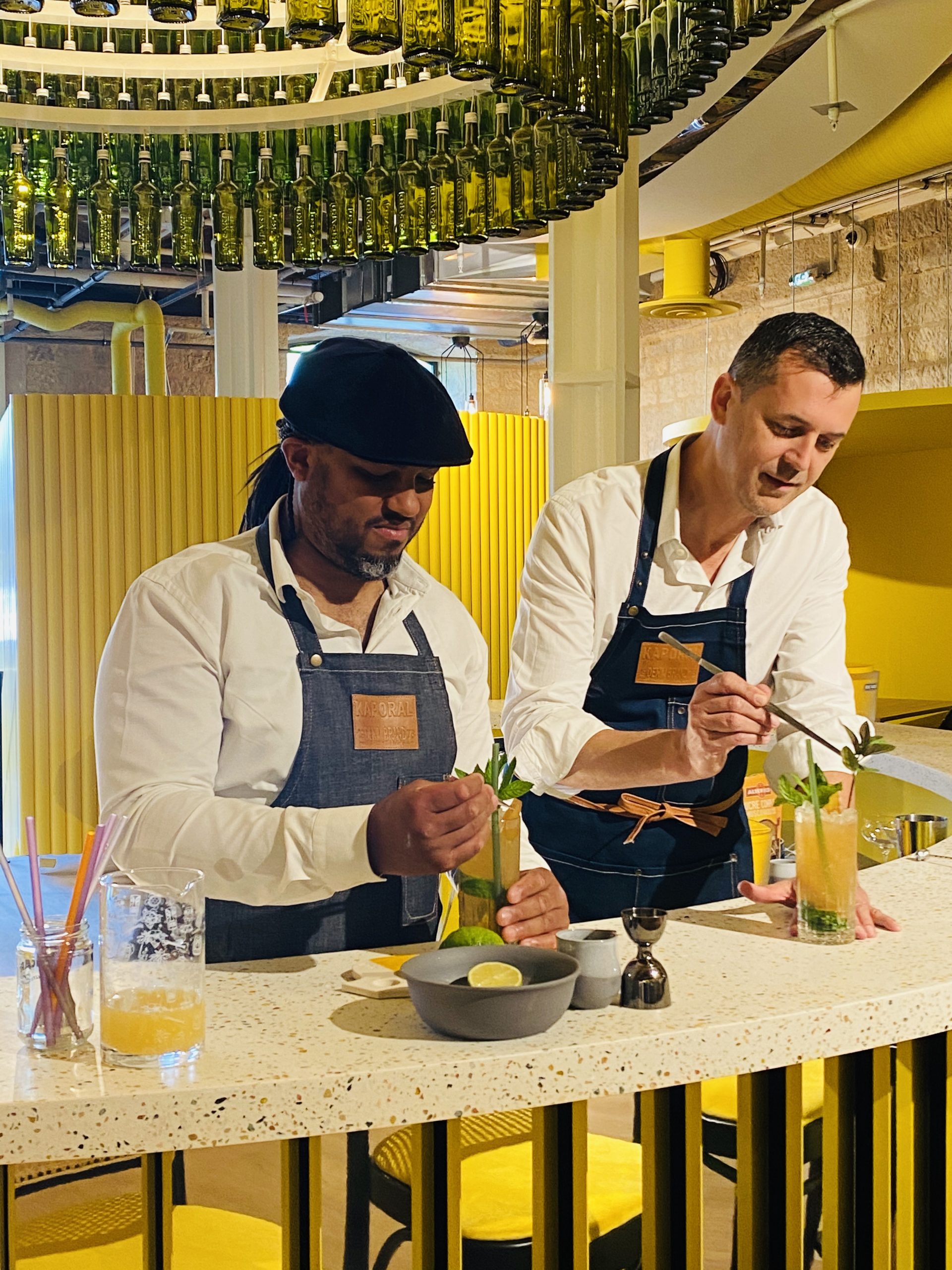 RICARD A 90 ANS, une success story à l'anis - Toutma